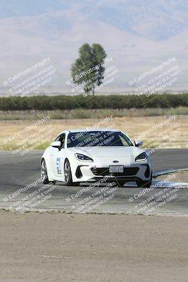 media/Sep-15-2024-Speed Ventures (Sun) [[7a54f7ed2f]]/Yellow Group/Session 1 (Outside Grapevine)/